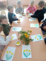 Всемирный день одуванчика. Всемирный день одуванчика.
